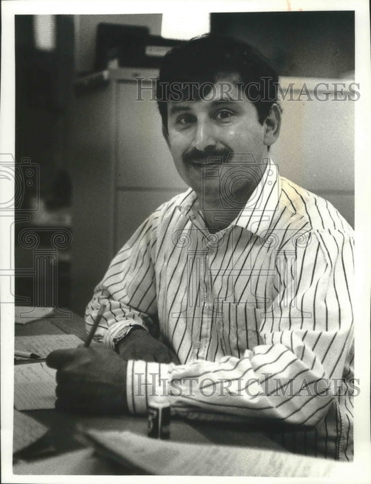 1993 Press Photo Michael Motamedi - mjb74734 - Historic Images