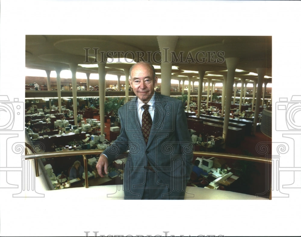 1994 Samuel C. Johnson, chairman of of SC Johnson Wax, Wisconsin - Historic Images