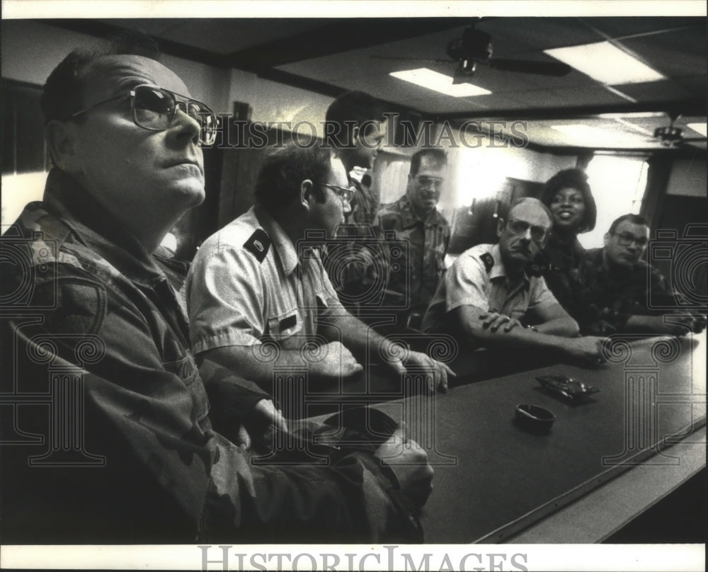 1991 Press Photo United States Army National Guard Armory in Whitefish Bay - Historic Images