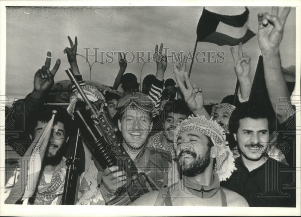1991 Happiness in Kuwait-Historic Images