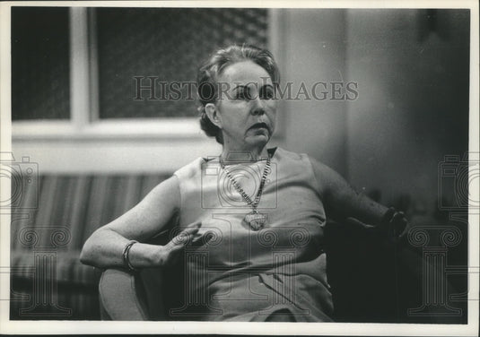 1972 Press Photo United States Author Mrs. Elizabeth Janeway - mjb75520 - Historic Images