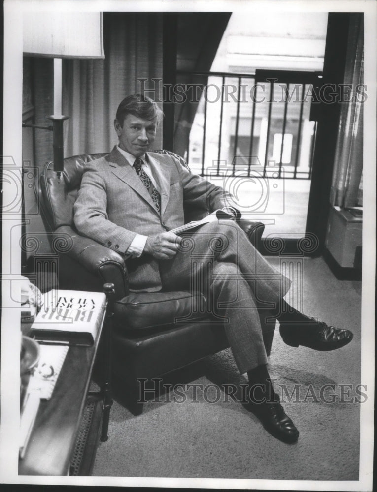 1974 Press Photo John C. Kelly, Midland Bank President, Milwaukee - mjb75600 - Historic Images