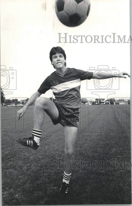 1985 Kris Kelderman's soccer talent took him to China - Historic Images