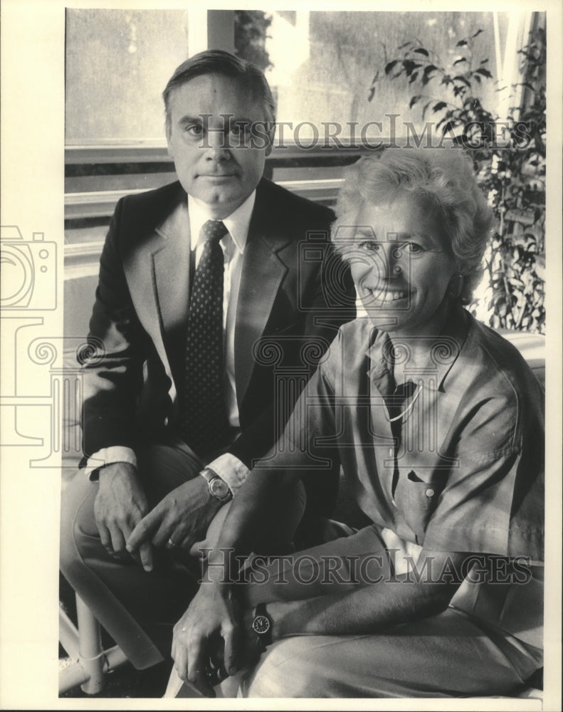 1985 Michael H. and Roberta M. Keelan, Milwaukee - Historic Images