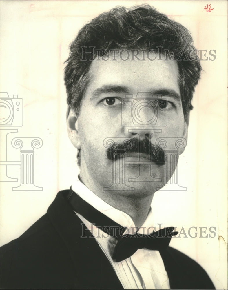 1990 Press Photo Dennis John Janzer, Milwaukee Composer - Historic Images