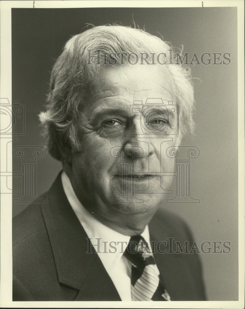 1979 Press Photo Raymond Kasprzak, president, Gugler Lithographic Co., Wisconsin - Historic Images