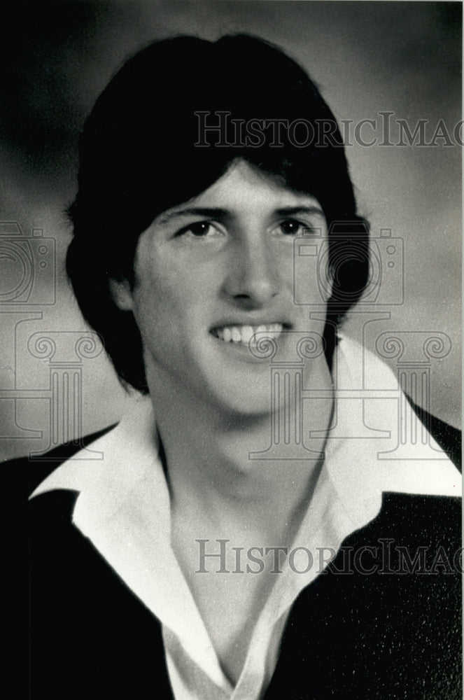 1992 Press Photo Dennis Korpal learning disabled student Whitnail High school - Historic Images