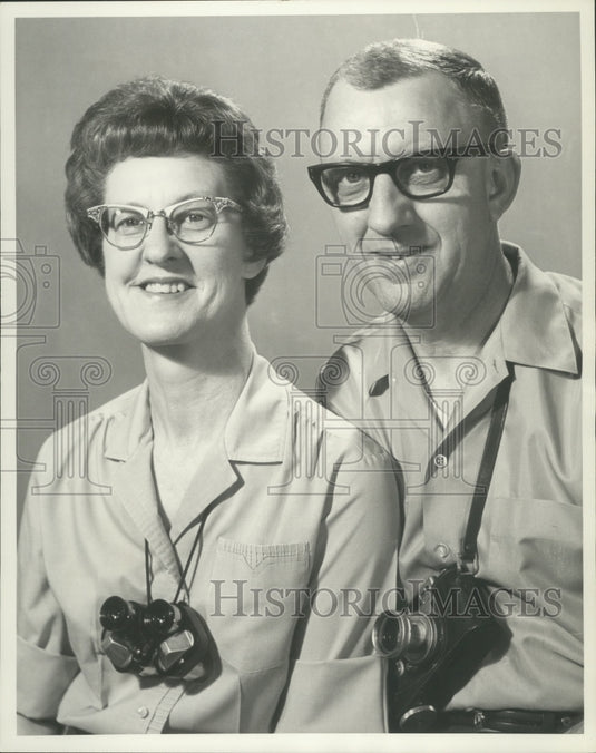 1969 Press Photo Clair and Dorothy Johnson The Clearing Ellison Bay, Wisconsin- Historic Images