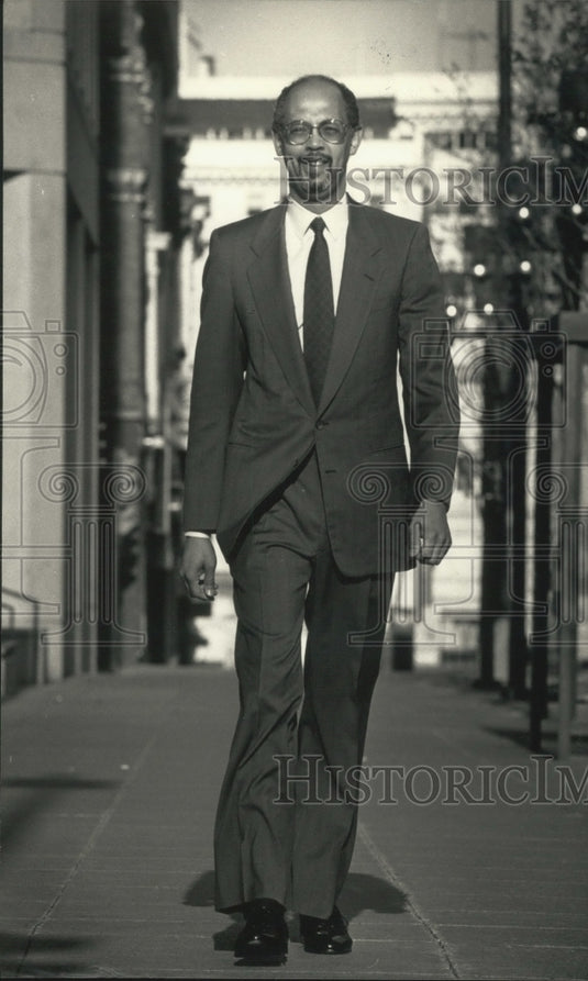 1988 Robert S. Peterkin, school superintendent - Historic Images