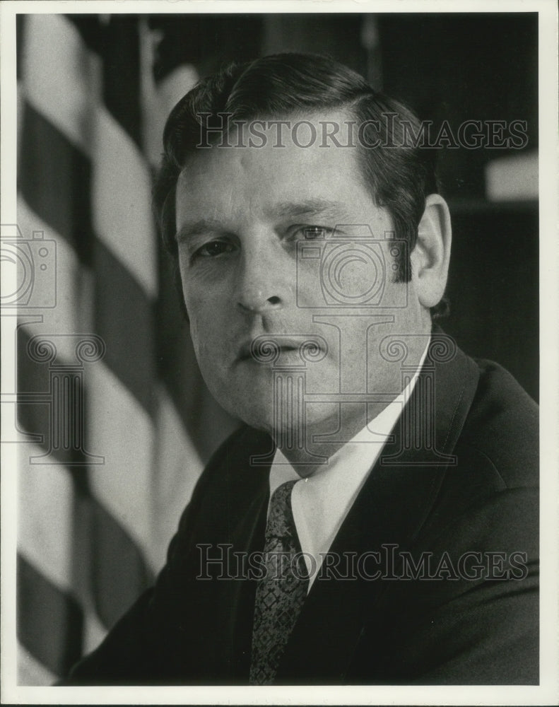 1975 Press Photo U.S. Deputy Administrator of Drug Enforcement Jerry Jenson - Historic Images