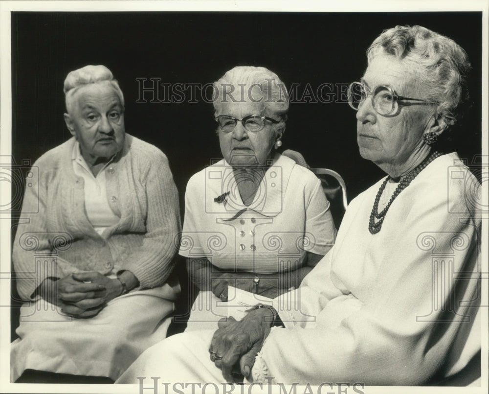 1986 Press Photo Members of the United Spanish War Veterans Auxiliary, Wisconsin - Historic Images