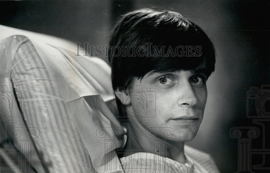 1977 Press Photo Harvey Kanter, County General Hosp. Milwaukee, after shooting - Historic Images