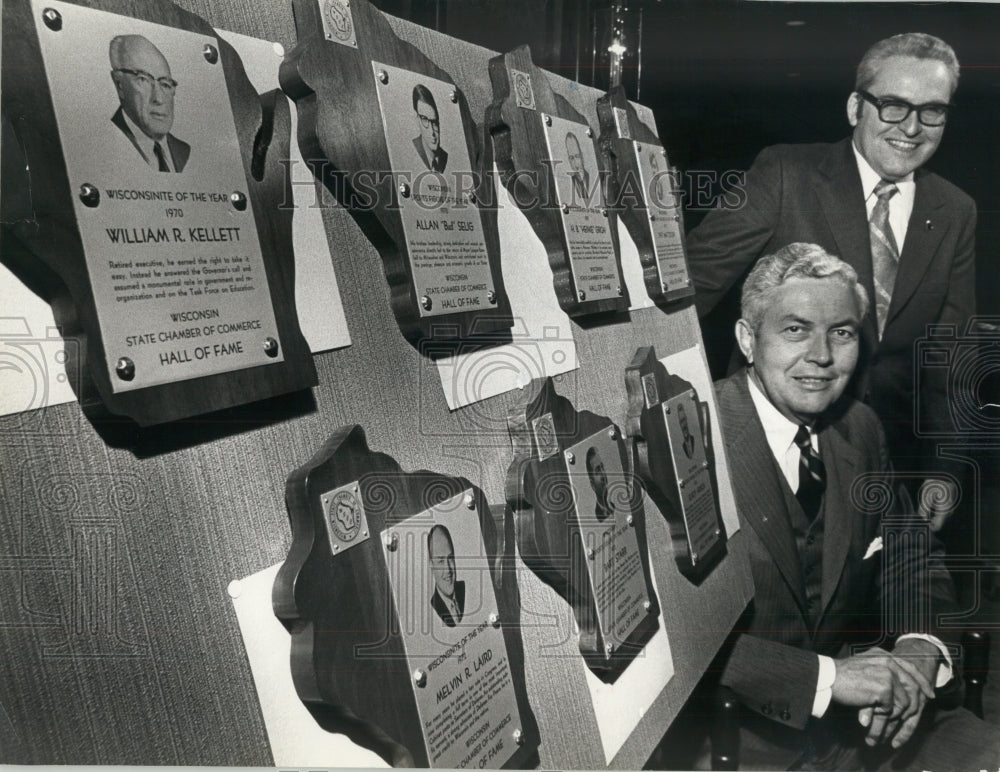1973 Press Photo George Kasten &amp; Jon Udell, Wisconsinites of the Year Award - Historic Images