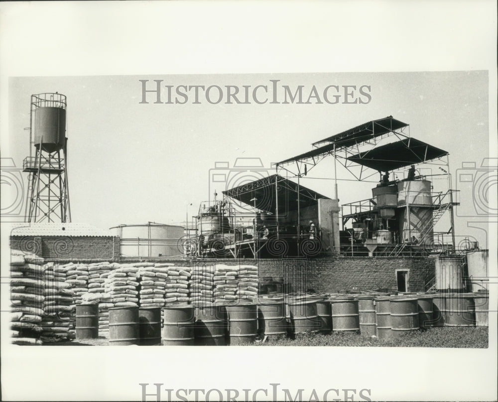 1970 Press Photo Industrial plant in Lima, Peru - mjb77704 - Historic Images