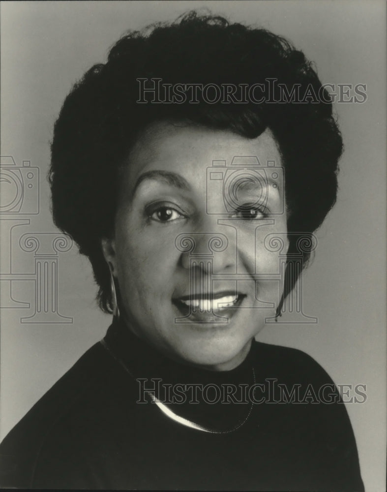 1990 Press Photo June M Johnson Vice President for Planned Parenthood - Historic Images