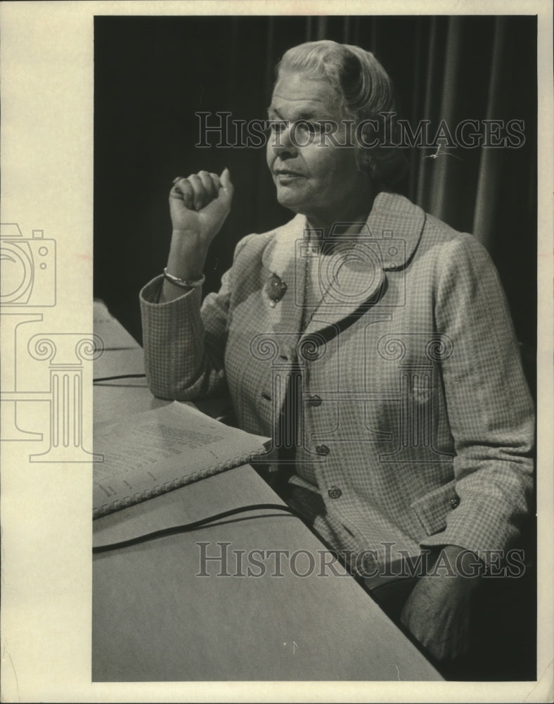 1973 Press Photo Rose Blythe Kemp National President American Women in Radio/TV - Historic Images