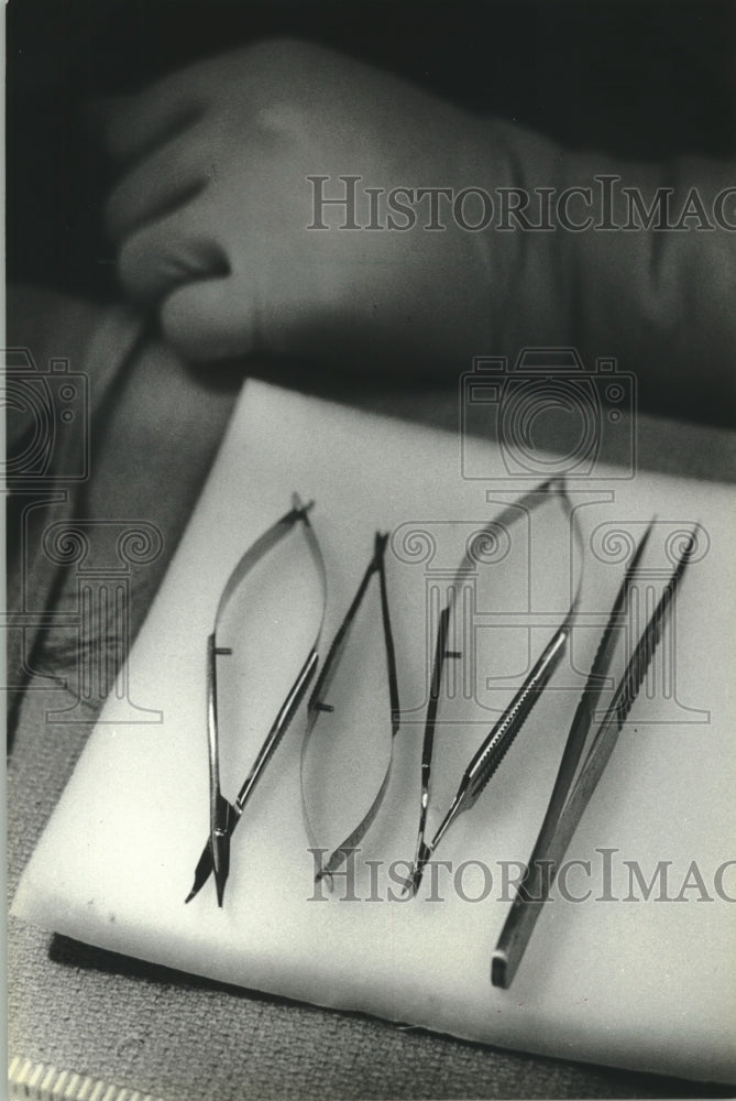 1983 tools for microsurgery at Milwaukee Froedtart Memorial Hospital-Historic Images