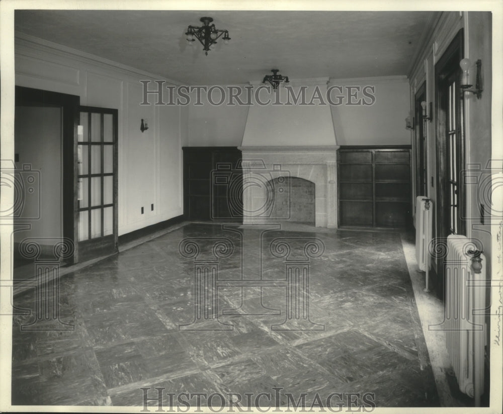 1941 Oregon, Wisconsin State Industrial School for Girls living room - Historic Images