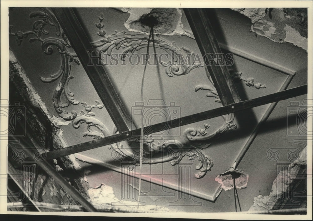1989 New suspended ceiling conceals ornate plaster, Pfister Hotel - Historic Images