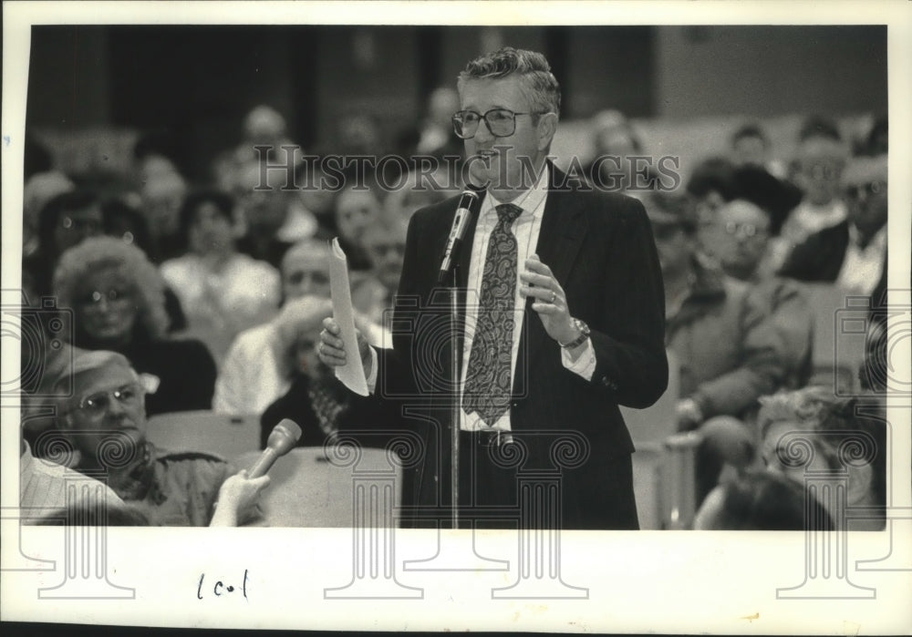 1993 Lawrence O&#39;Neil, school board member, Hamilton High hearing-Historic Images