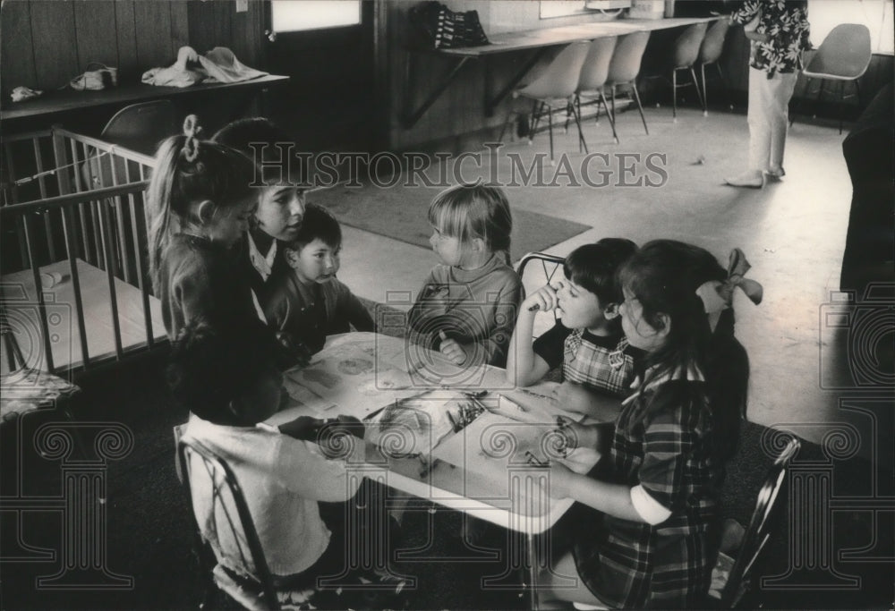 1970 Press Photo Preschoolers of Peace Corps families playing in California - Historic Images