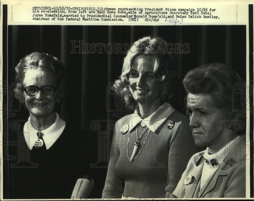 1972 Press Photo Mary Butz, Joyce Rumsfeld, Helen Bentley for Nixon Springfield - Historic Images