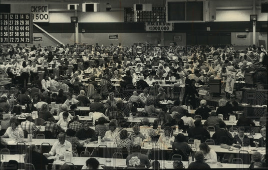 1991 Press Photo Potawatomi Bingo Hall draws more than 21,000 players a week-Historic Images