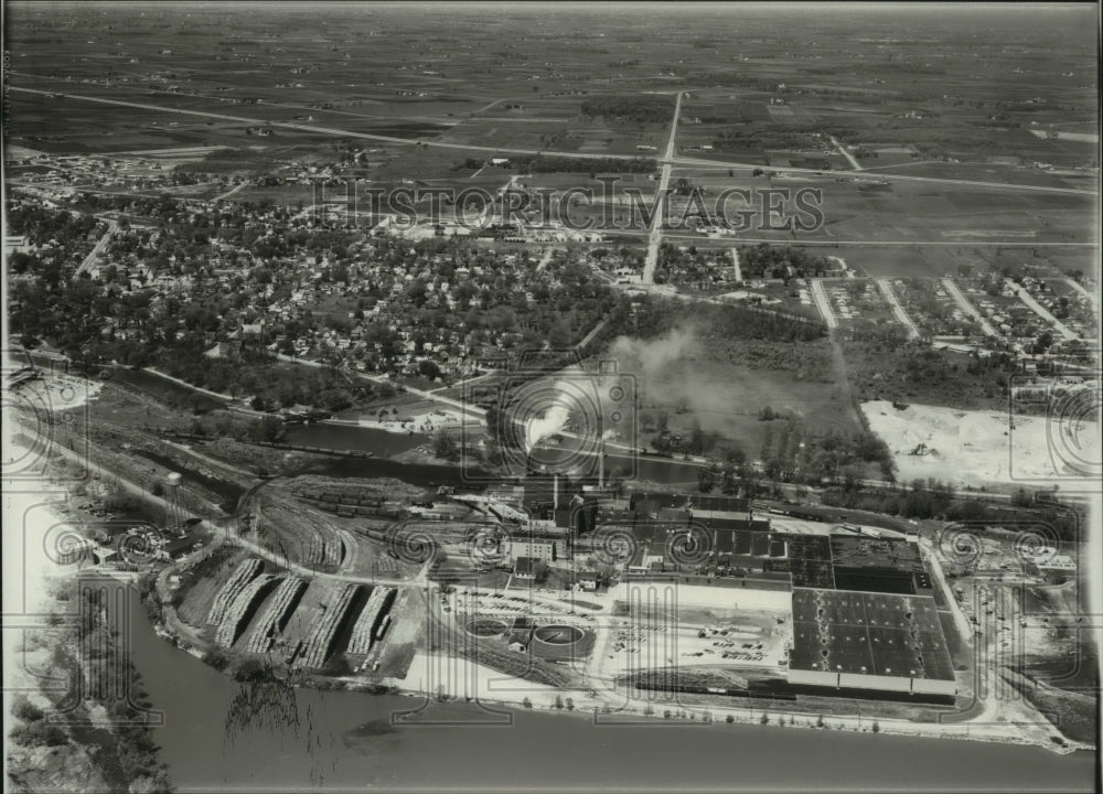 1968 Thilmay Pulp &amp; Paper Co. along Fox River in Kaukauna, Wisconsin-Historic Images