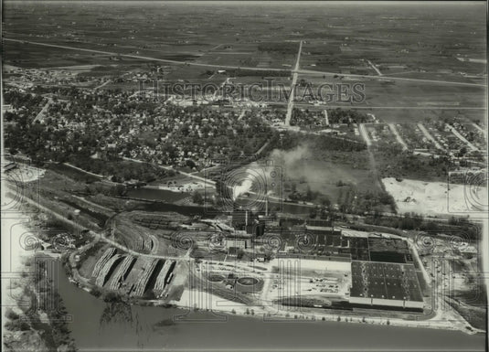 1968 Thilmay Pulp & Paper Co. along Fox River in Kaukauna, Wisconsin-Historic Images