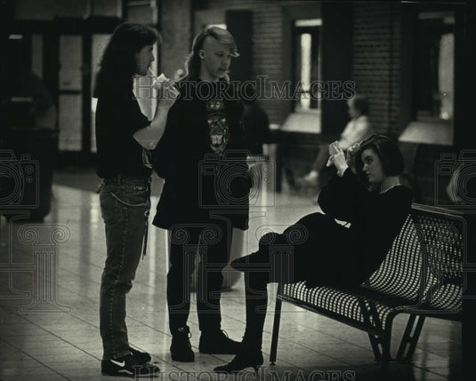 1992 Press Photo Kevin Bautch, Jason Robe & Nichole Grimes at Southridge Mall - Historic Images