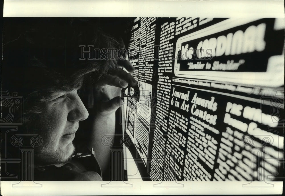 1979 Press Photo South Division High School, student checks halftone - mjb79827 - Historic Images