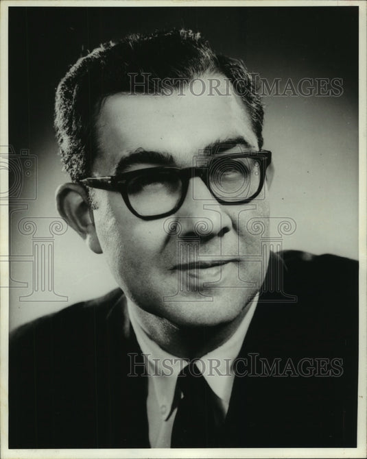 1972 Press Photo Wisconsin Allis-Chalmers Vice President, Mitchell F. Keamy Jr. - Historic Images
