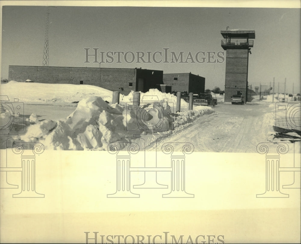 1966 Press Photo Oshkosh Correctional Institution in Wisconsin - mjb81249-Historic Images