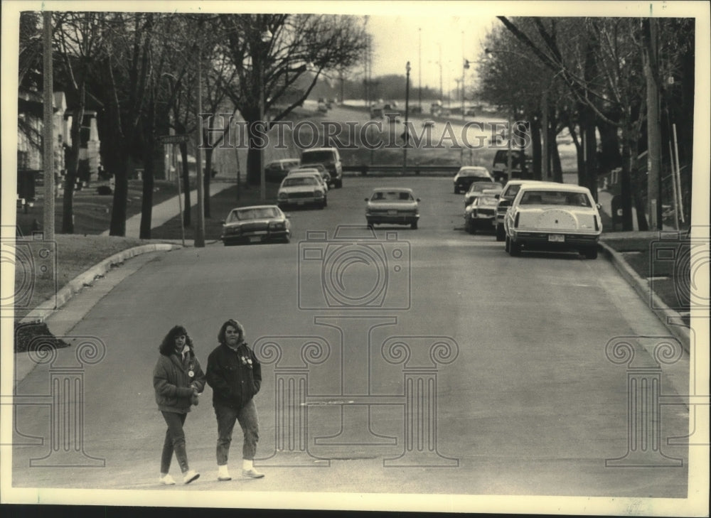 1987 View of I-94 from 3rd Street in Southside Milwaukee-Historic Images