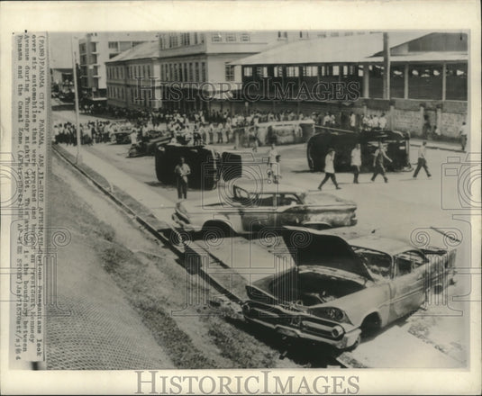 1964 Cars wrecked and burned on President Kennedy Avenue in Panama-Historic Images