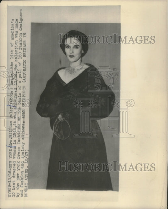 1948 Mrs William Paley, on list of America's 10 best dressed women - Historic Images