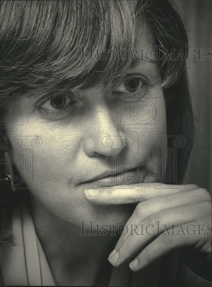 1985 Dona Palmer, activist in Milwaukee-Historic Images