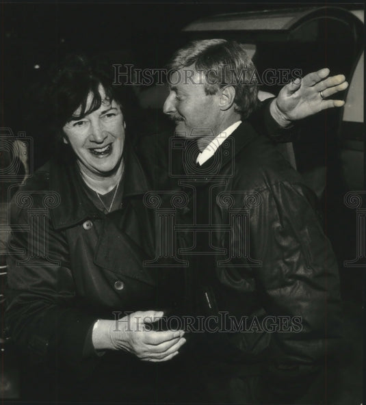 1993 Beverly Johansen arrive at Crites Field with her husband Helge - Historic Images