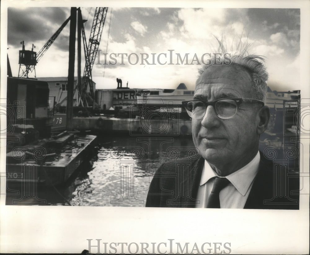 Press Photo Fred J. Peterson, Chairman of the Board, Peterson Brothers, Inc. - Historic Images