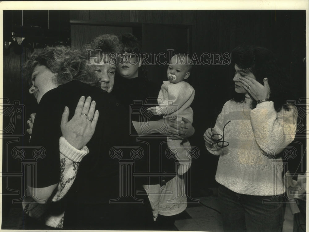 1991 Betty Morris, Founder of Operation Yellow Ribbon, at Fundraiser-Historic Images
