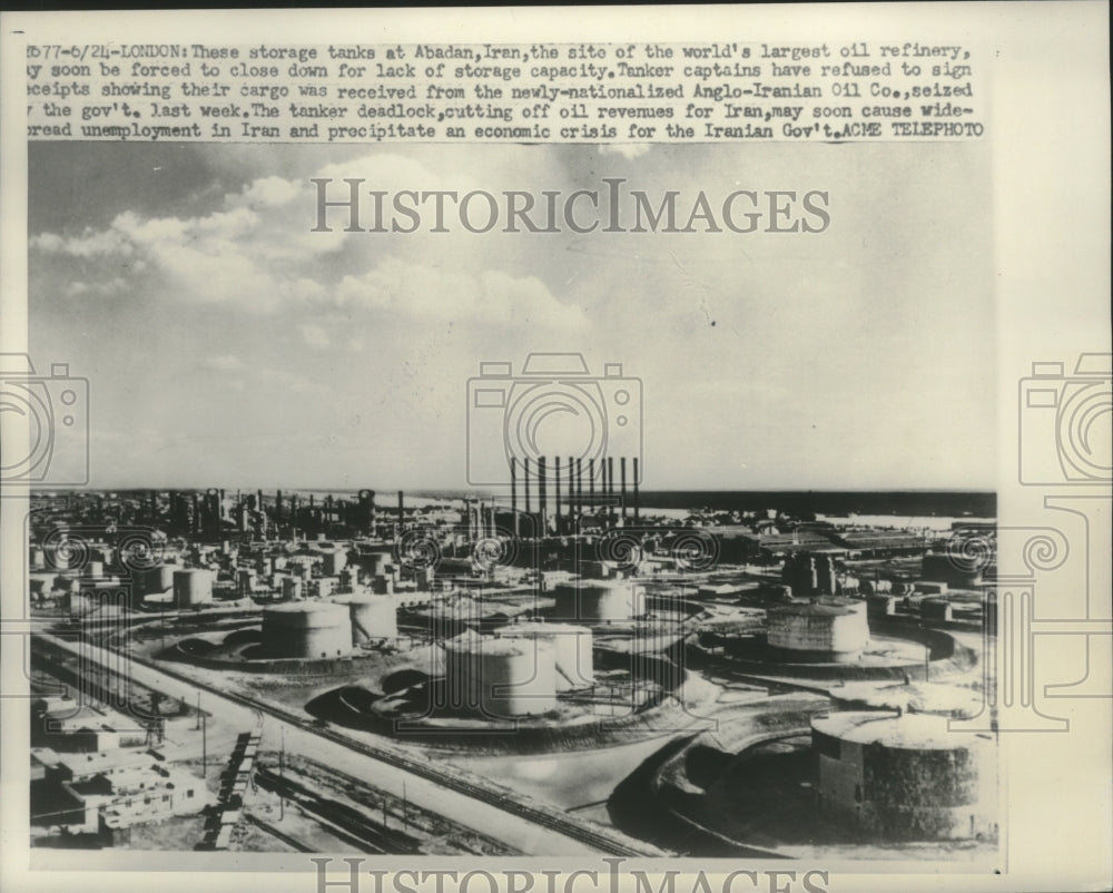 1951 Press Photo View of oil storage tanks at Abadan possibly closing down, Iran-Historic Images