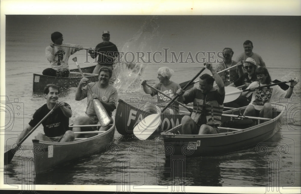 1993 Pewaukeefest, Celebrity Canoe Race,Pewaukee Lake, Wisconsin-Historic Images