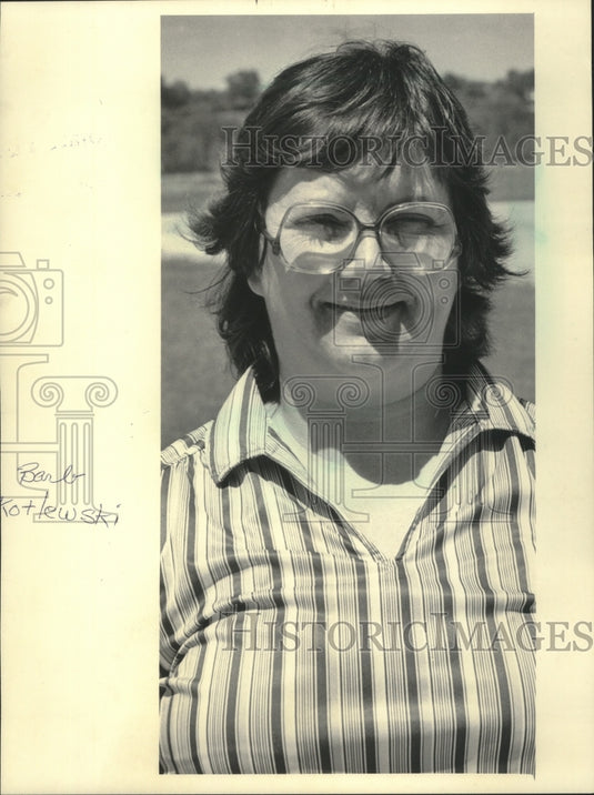 1985 Press Photo Barb Kotlewski, Job Service Dislocated Worker Program - Historic Images