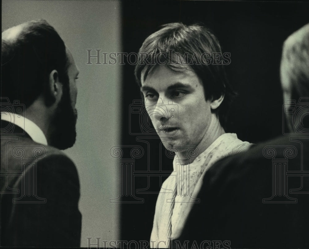 1987 Suspect Keith Kalota charged with murder  in Milwaukee court-Historic Images