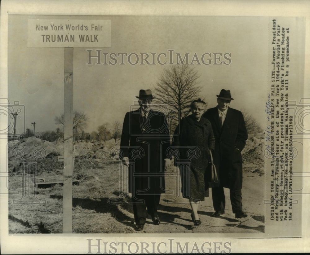 1962 Press Photo President Harry S. Truman touring New York World's Fair site- Historic Images