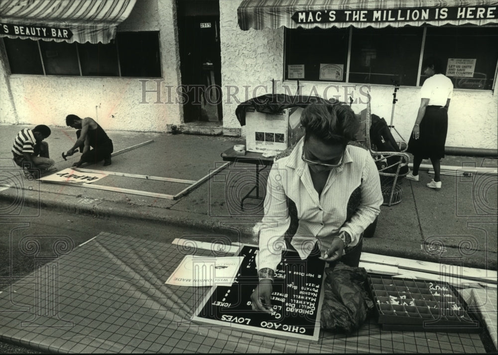 1989 Bernis Hodges prepared menu for Juneteenth Day festival - Historic Images