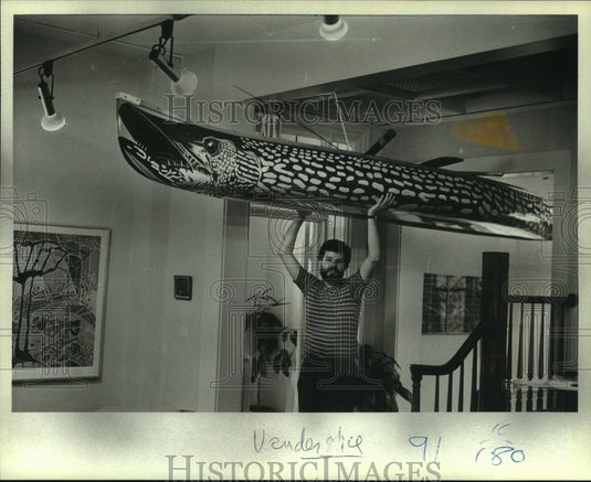 1982 Press Photo Bruce Pepich, Director of Racine's Wustum Museum. - mjb83763 - Historic Images