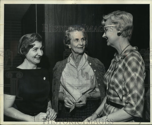 1965 Press Photo Mrs. Kirk R. Petshek, Mrs. Alf Gundersen, and Mrs. Alfred Wilds - Historic Images