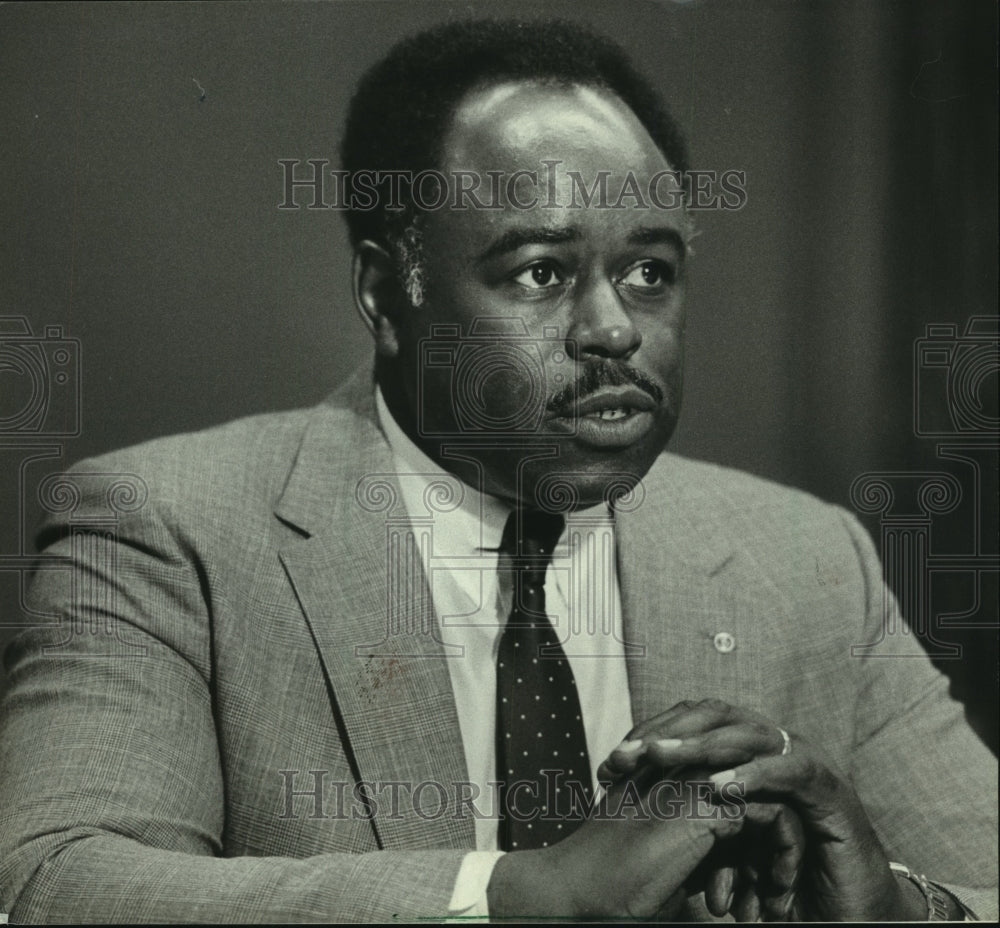 1983 William I Jenkins at press conference, Milwaukee County-Historic Images