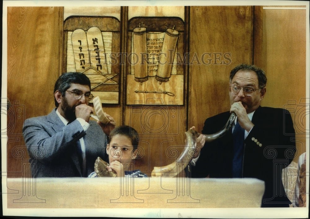 1993 Mark Ley, Brian Mendralla, Rosh Hashanah, Waukesha,-Historic Images